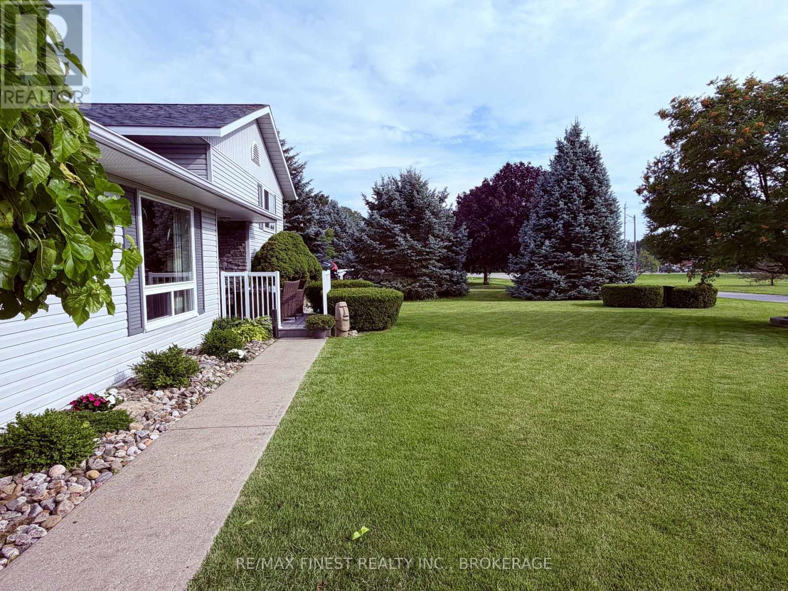 3 MARY AVENUE - 50
