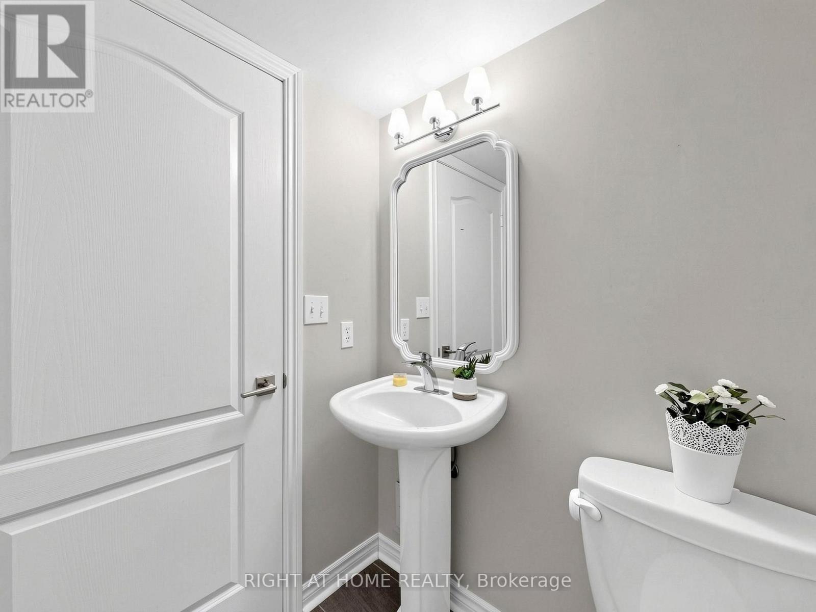 #404 30 HAYDEN STREET - 15
