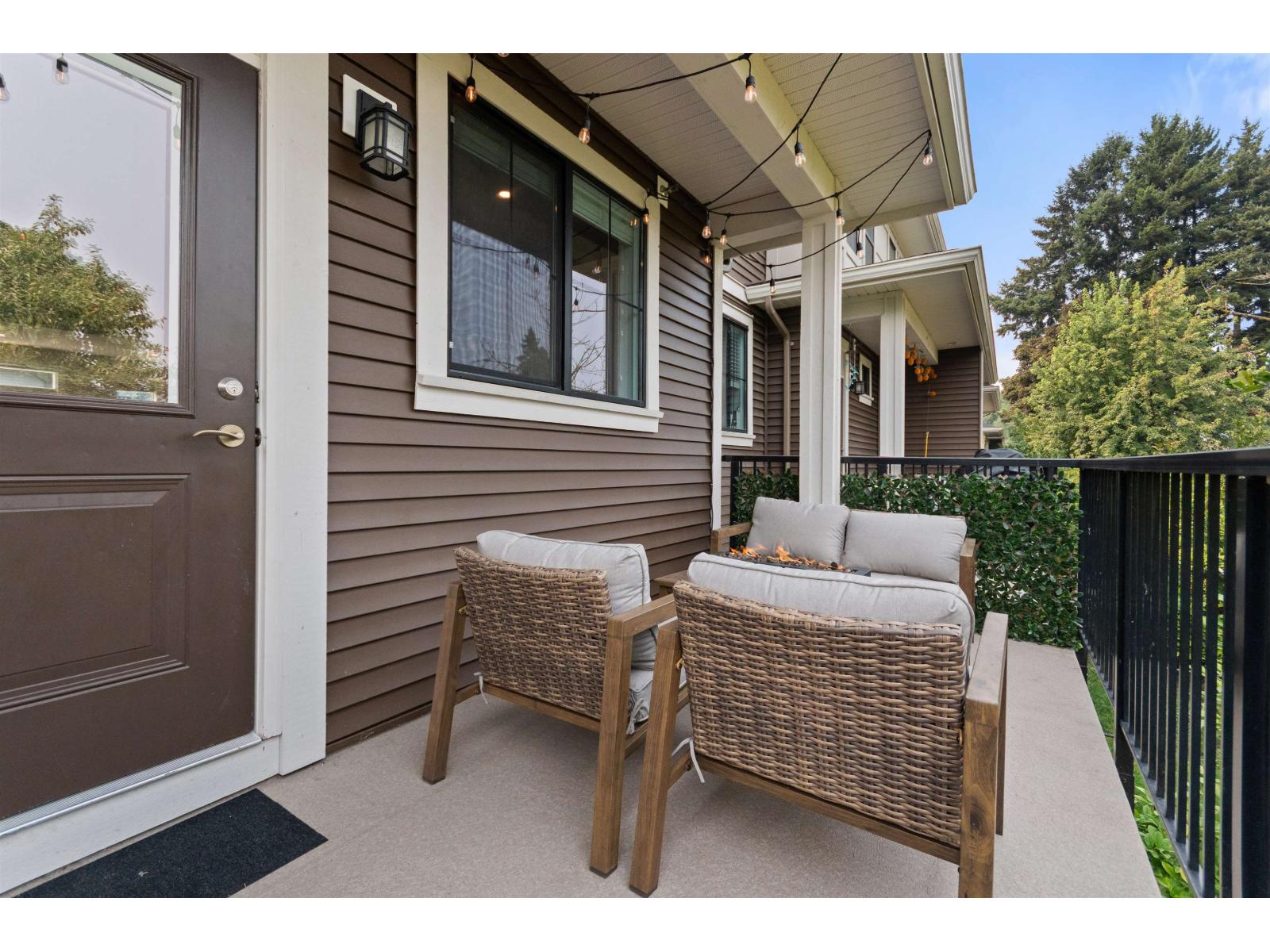 3 Bed, 3 Bath House for Sale in Chilliwack – 14 45545 KIPP AVENUE, Chilliwack Proper West – MLS# R3153380 - Image 31