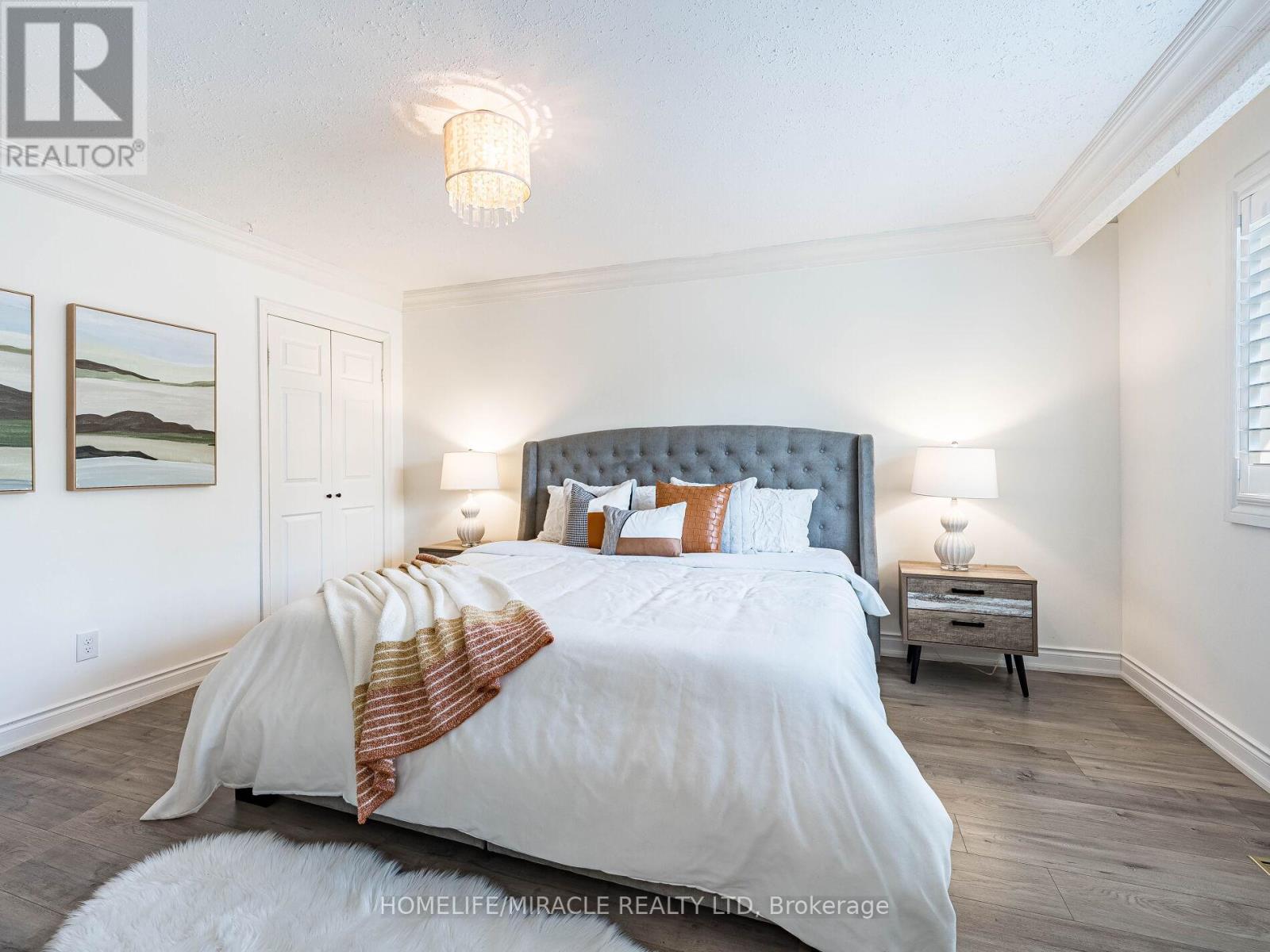 7 CHAPAIS CRESCENT - 9