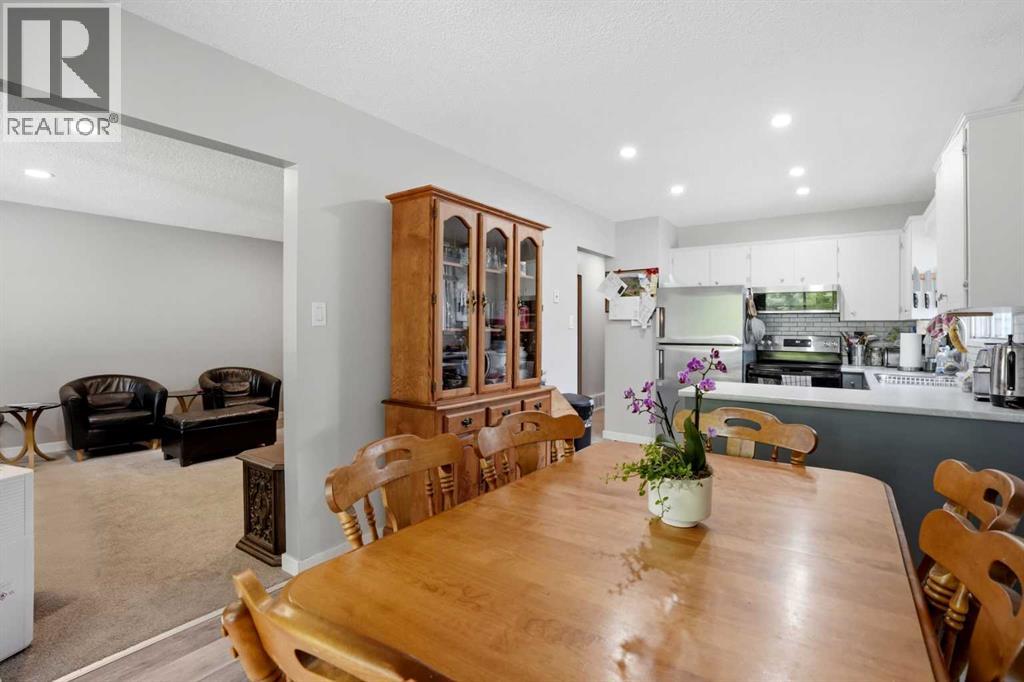 3056 32A Street SE - 15