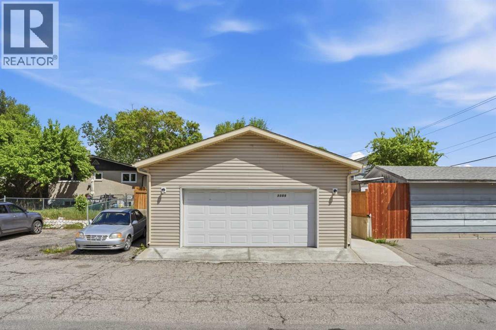 3056 32A Street SE - 36