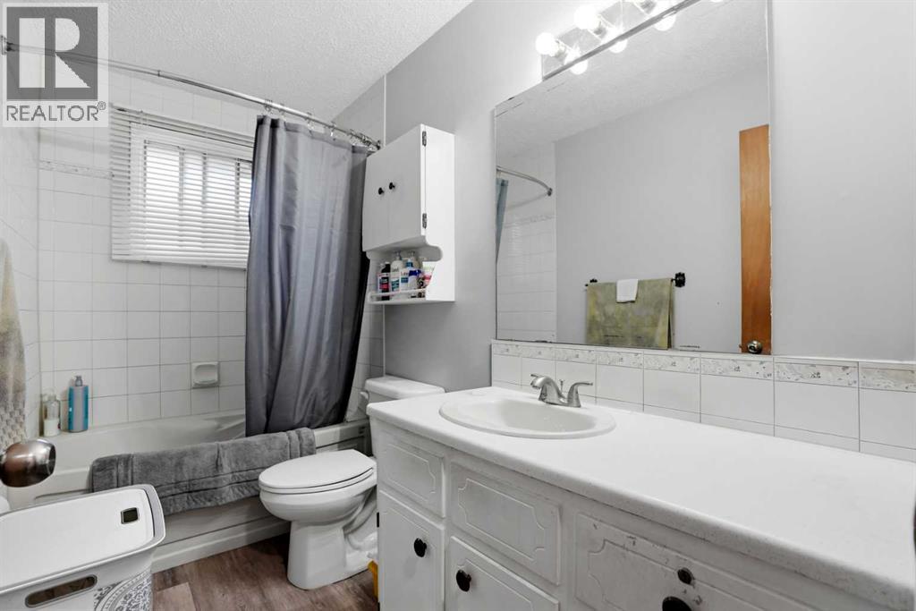 3056 32A Street SE - 23