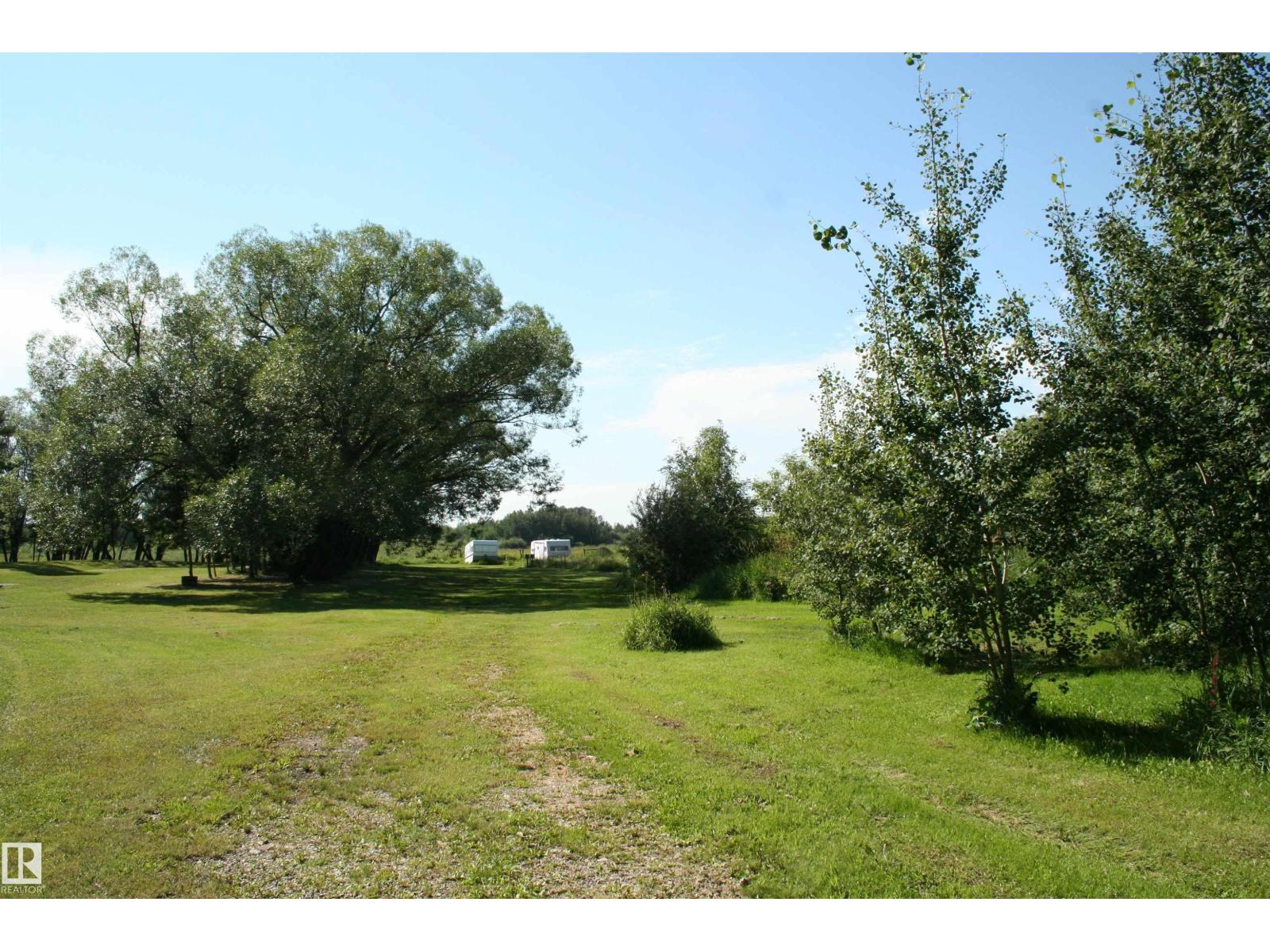 #109A 52312 Range Road 223