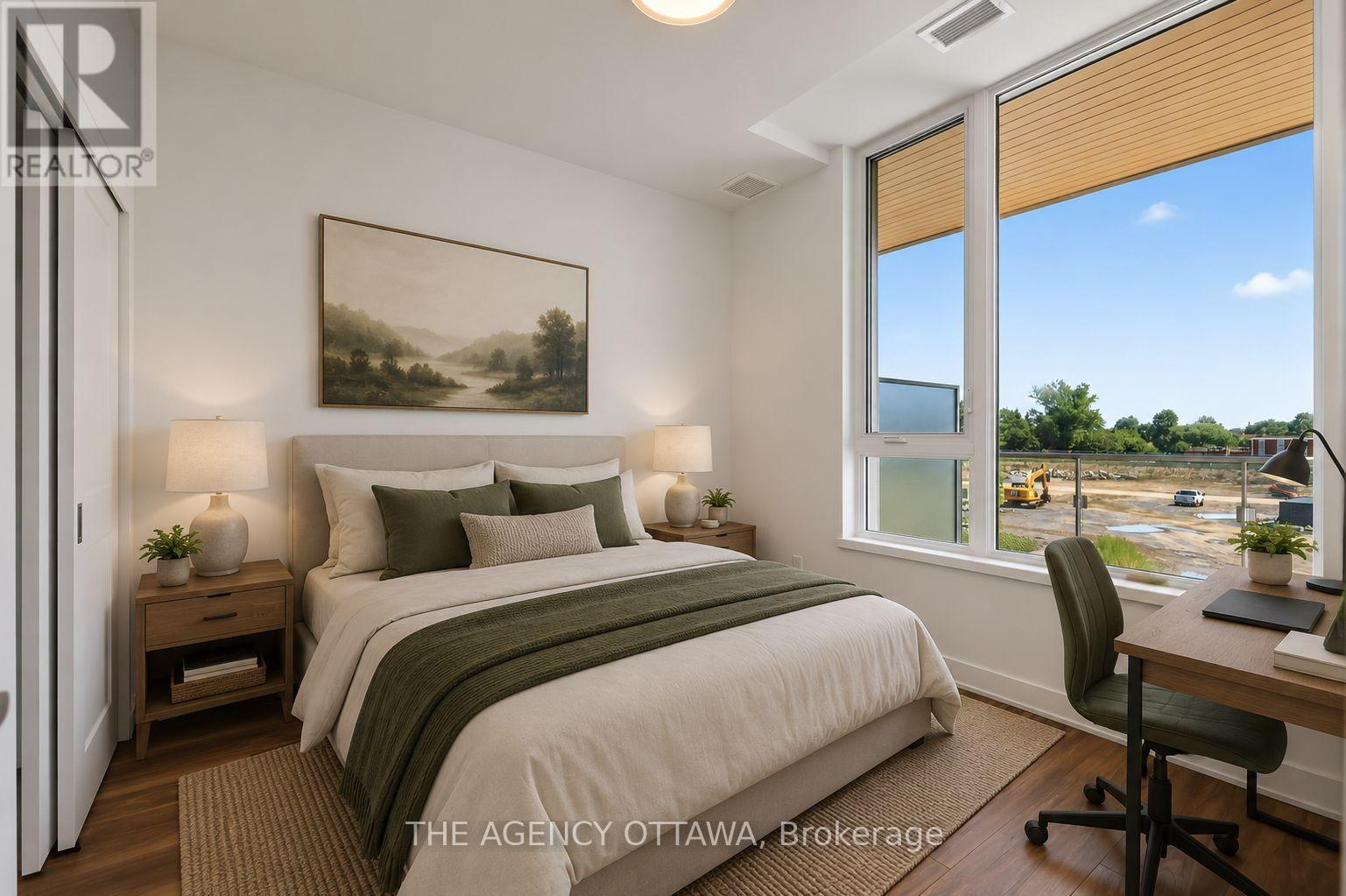 #302 3085 RIVERSIDE DRIVE - 9