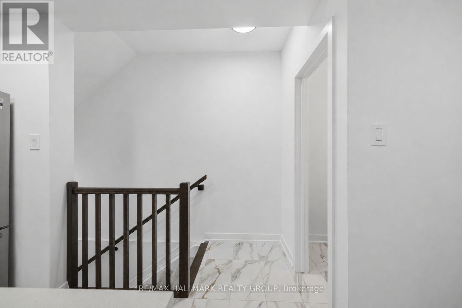 2 Bed, 3 Bath House for Rent in Ottawa – 623 SILHOUETTE PRIVATE, Ottawa – MLS# X13654474 - Image 22