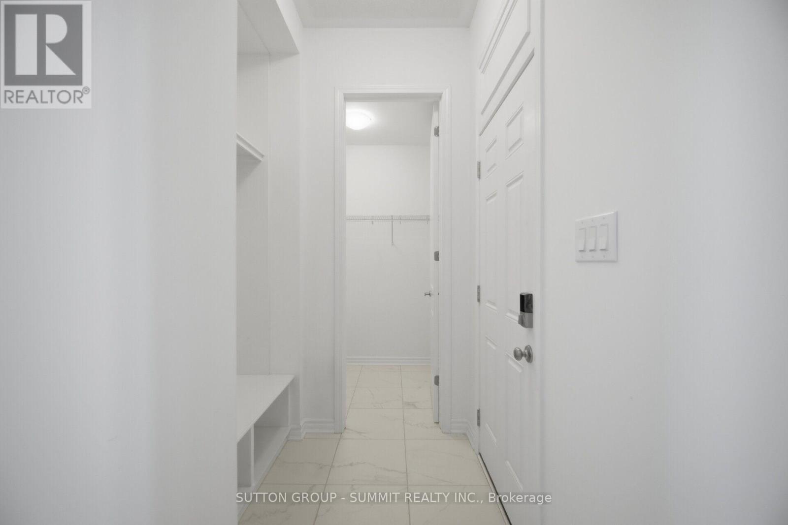 5206 VIOLA DESMOND DRIVE - 22