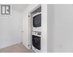 5206 Viola Desmond Drive, Mississauga, ON L5M2S7 Photo 11