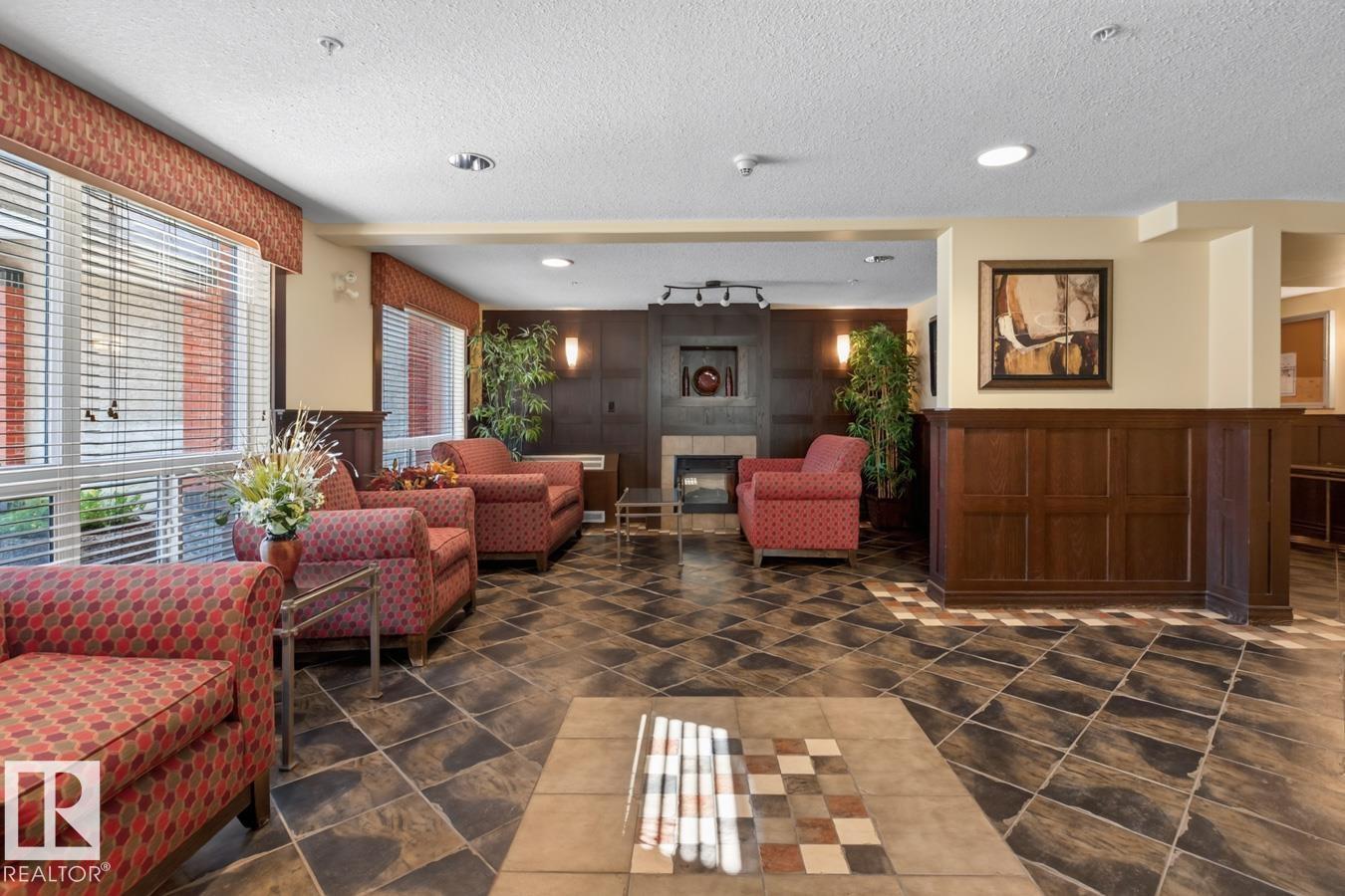#322 7510 89 ST NW - 44
