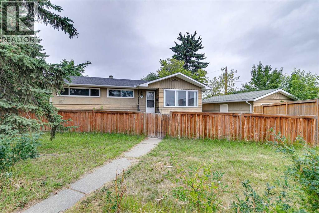 3816 26 Avenue SW - 33
