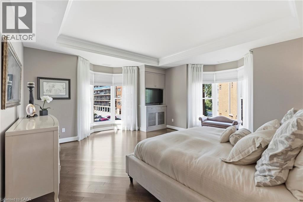 #2W 174 MOUNTAIN PARK Avenue - 27