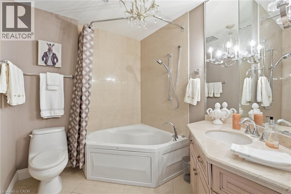 #2W 174 MOUNTAIN PARK Avenue - 41