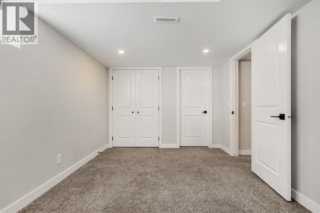 102 Midgrove Greenway SW - Image 35
