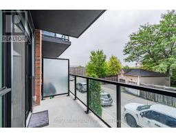 211 - 2300 St Clair Avenue W, Toronto, ON M6N0B3 Photo 10