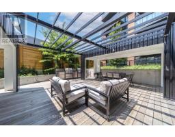 211 - 2300 St Clair Avenue W, Toronto, ON M6N0B3 Photo 12