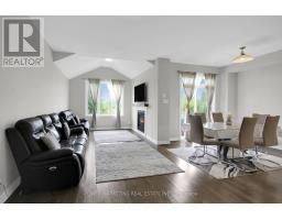 Family room - 805 Cerulean Way, Ottawa, ON K1W0S7 Photo 10