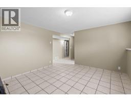 1643 Traut Court, Kelowna, BC V1P1E6 Photo 24