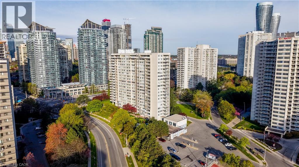 #2013 3590 KANEFF Crescent - 39