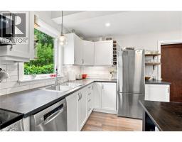26r Kenmore Road, Hamilton, ON L8S3T7 Photo 12