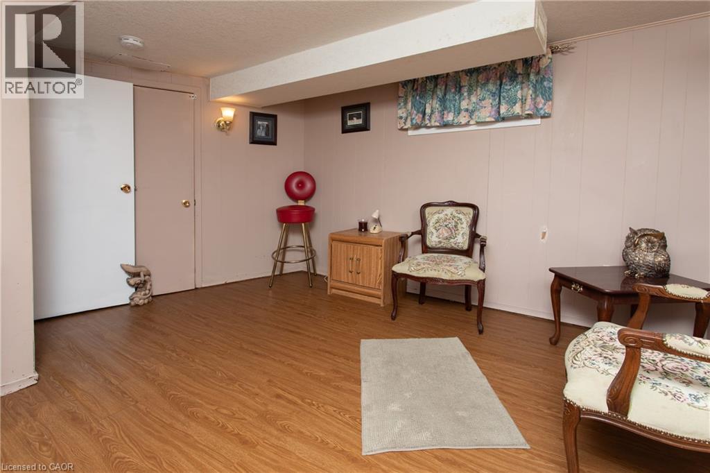 299 PARK Street - 30