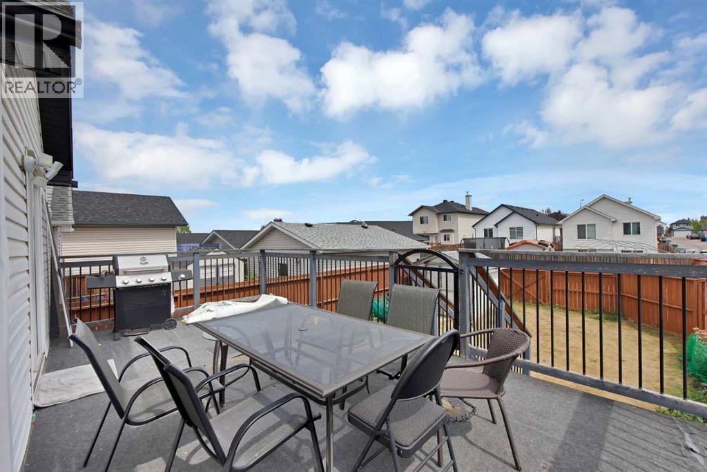 155 Taralea Gardens NE - 26