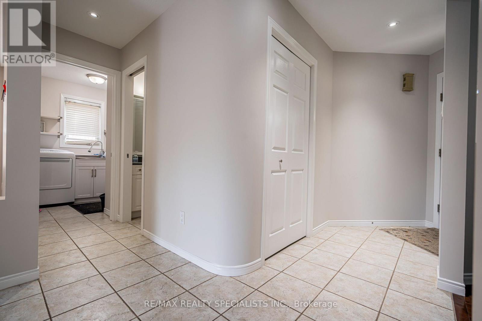 236 SUMMERFIELD DRIVE - 31