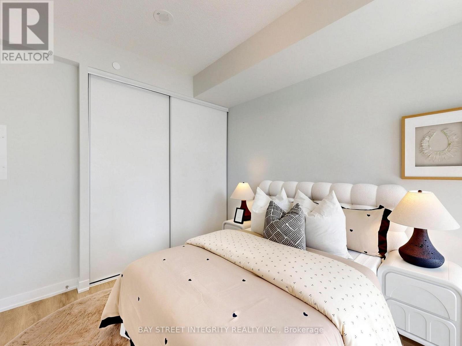 #1616 4955 YONGE STREET - 32