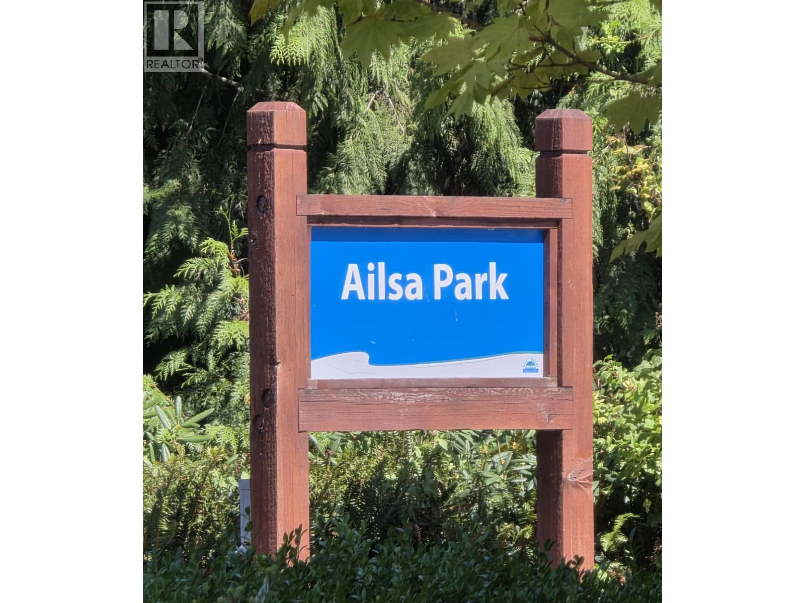 517 AILSA AVENUE, Port Moody