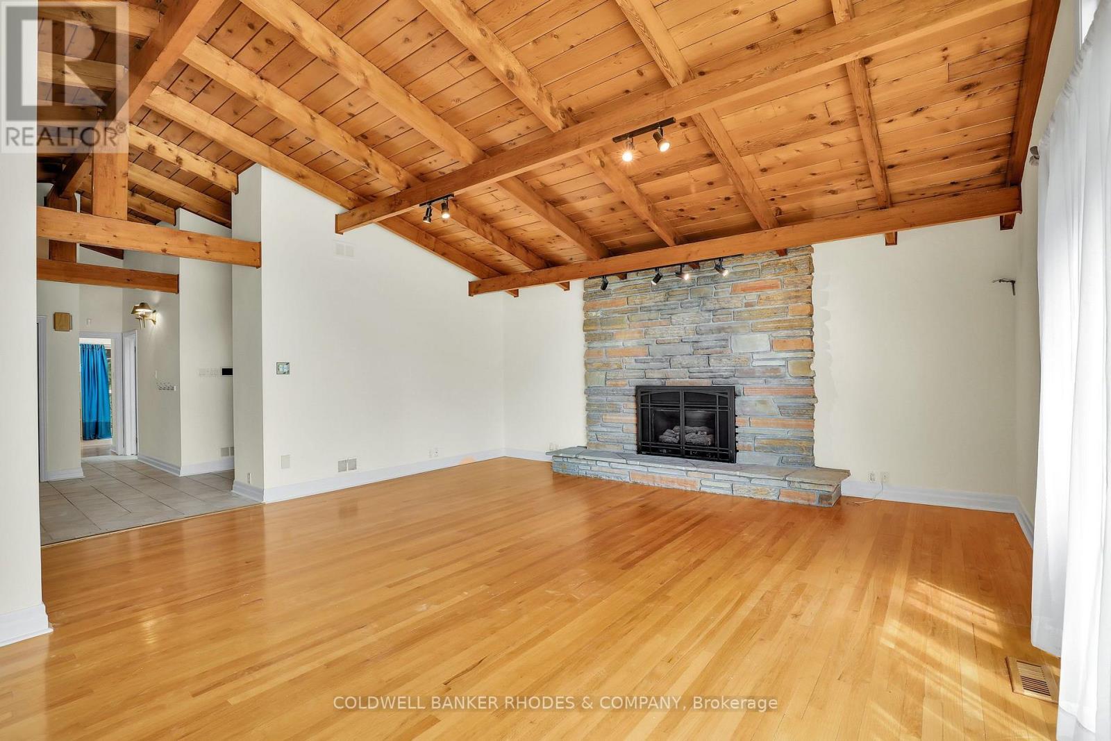 4 Bed, 2 Bath House for Rent in Ottawa – 359 MOUNTBATTEN AVENUE, Ottawa – MLS# X13654586 - Image 13