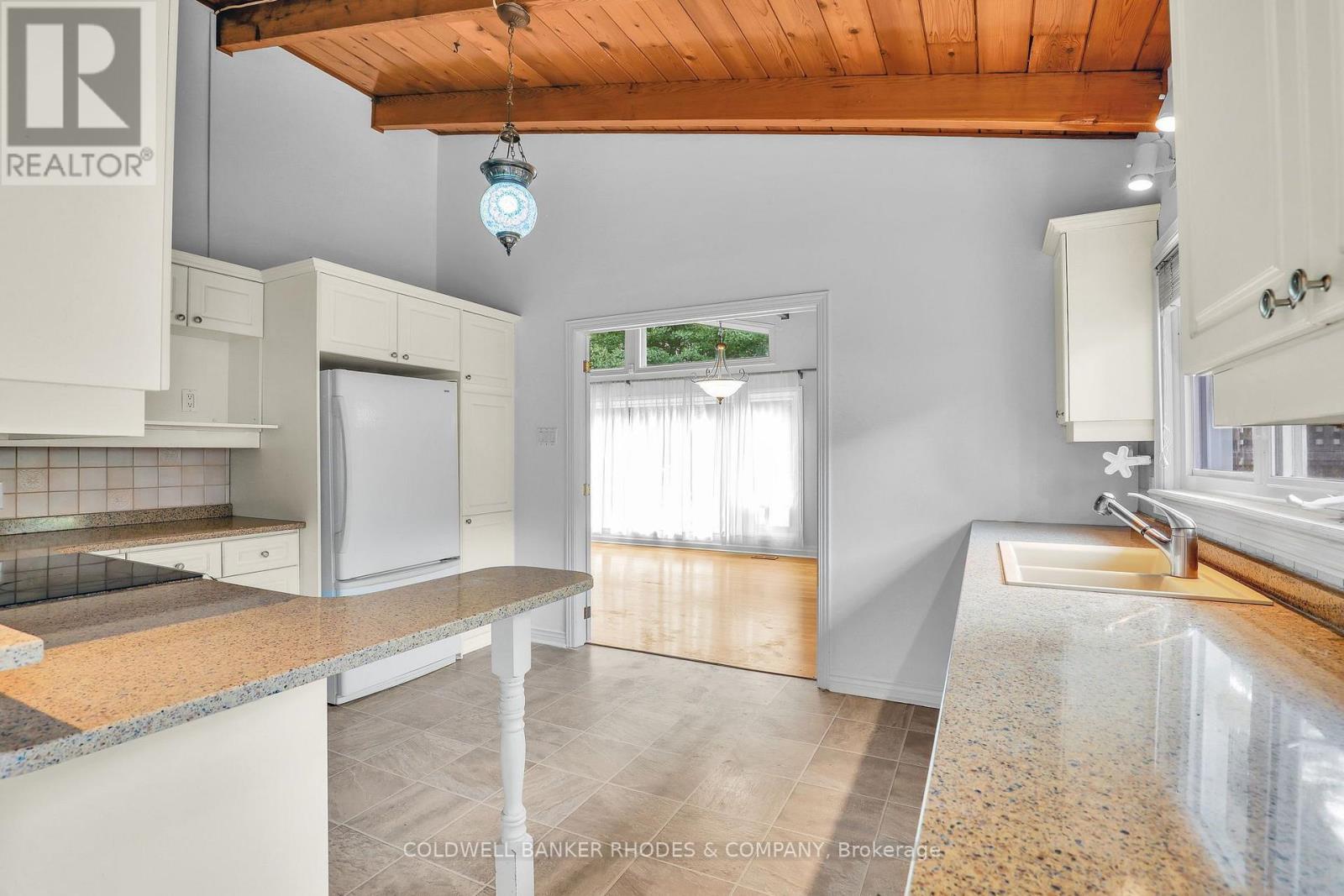 4 Bed, 2 Bath House for Rent in Ottawa – 359 MOUNTBATTEN AVENUE, Ottawa – MLS# X13654586 - Image 22
