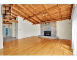 359 Mountbatten Avenue, Ottawa, ON K1H5W2 Photo 13
