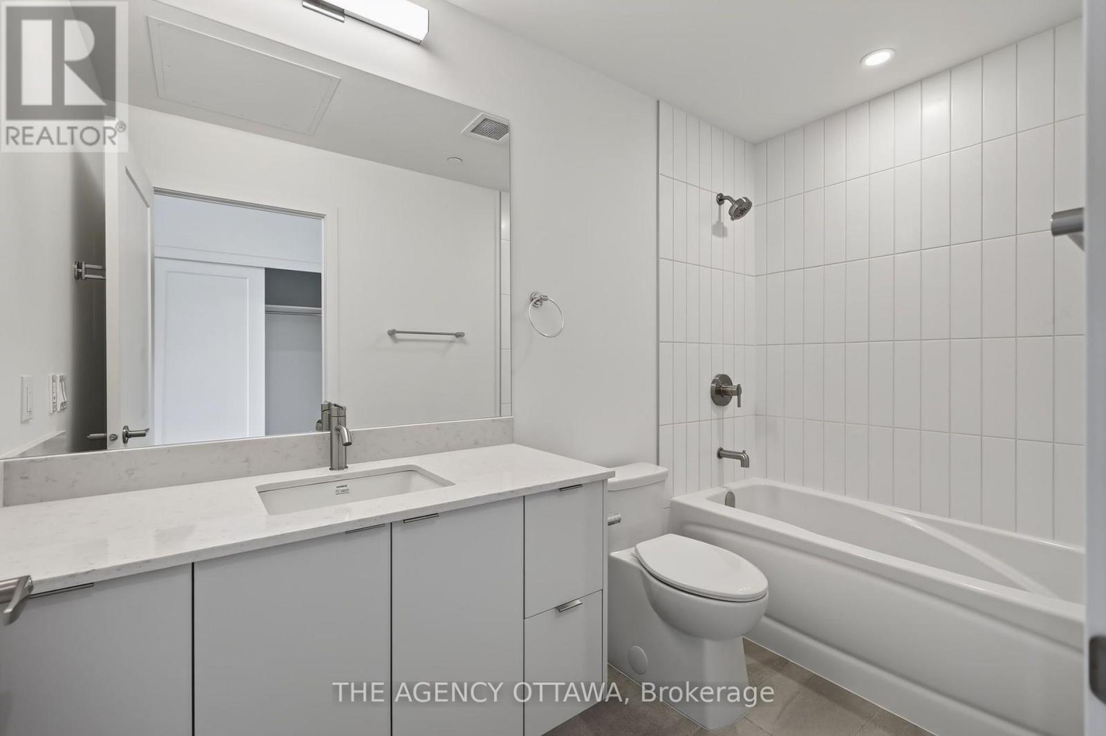 2 Bed, 2 Bath Apartment for Sale in Ottawa – 303 – 3085 RIVERSIDE DRIVE, Ottawa – MLS# X13654608 - Image 8
