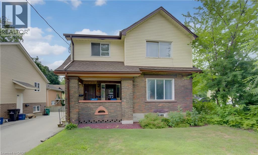 125 MARGARET Avenue — photo 2