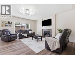 Bedroom - 18 Royal Crest Way Nw, Calgary, AB T3G4M8 Photo 11
