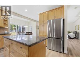 18 Royal Crest Way Nw, Calgary, AB T3G4M8 Photo 20