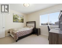 18 Royal Crest Way Nw, Calgary, AB T3G4M8 Photo 36