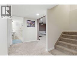 18 Royal Crest Way Nw, Calgary, AB T3G4M8 Photo 38