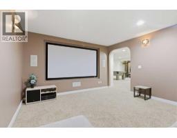 18 Royal Crest Way Nw, Calgary, AB T3G4M8 Photo 46