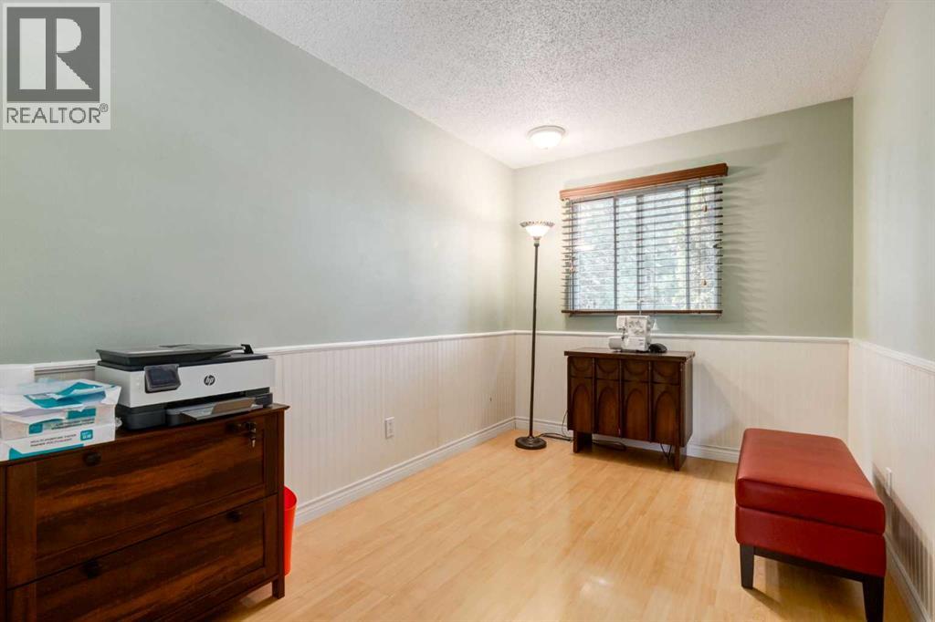 2512 106 Avenue SW - Image 20