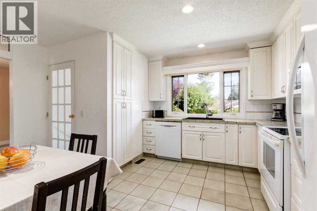 2512 106 Avenue SW - Image 8