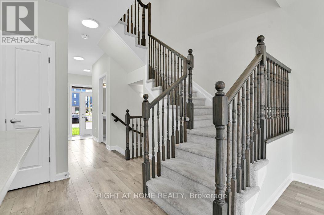 3 Bed, 3 Bath House for Sale in Ottawa – 637 PROMINENCE WAY, Ottawa – MLS# X13654672 - Image 9