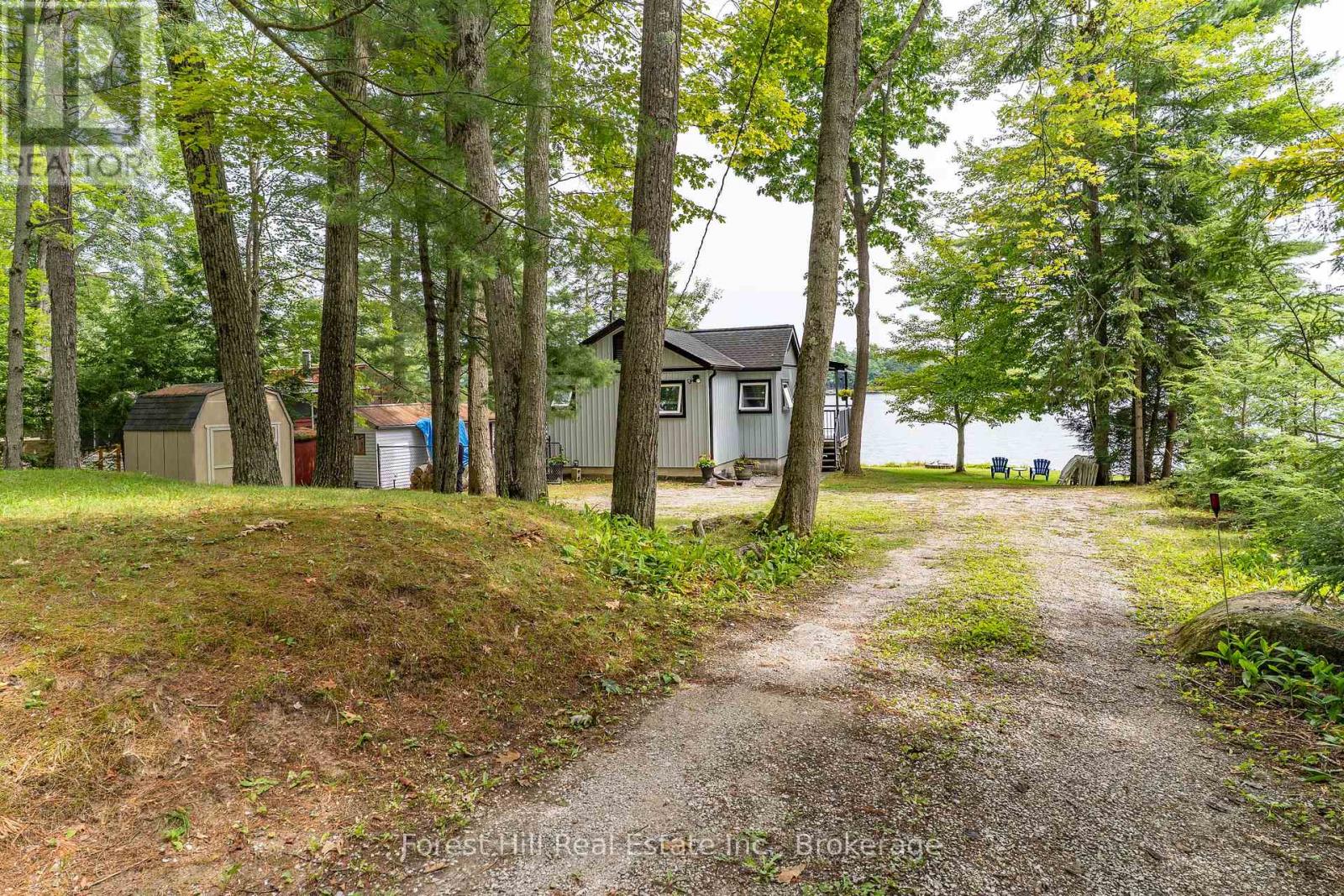 1048 WEST BLACK LAKE ROAD - Image 23