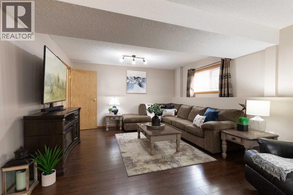 2377 Hawthorne Avenue NE - 25