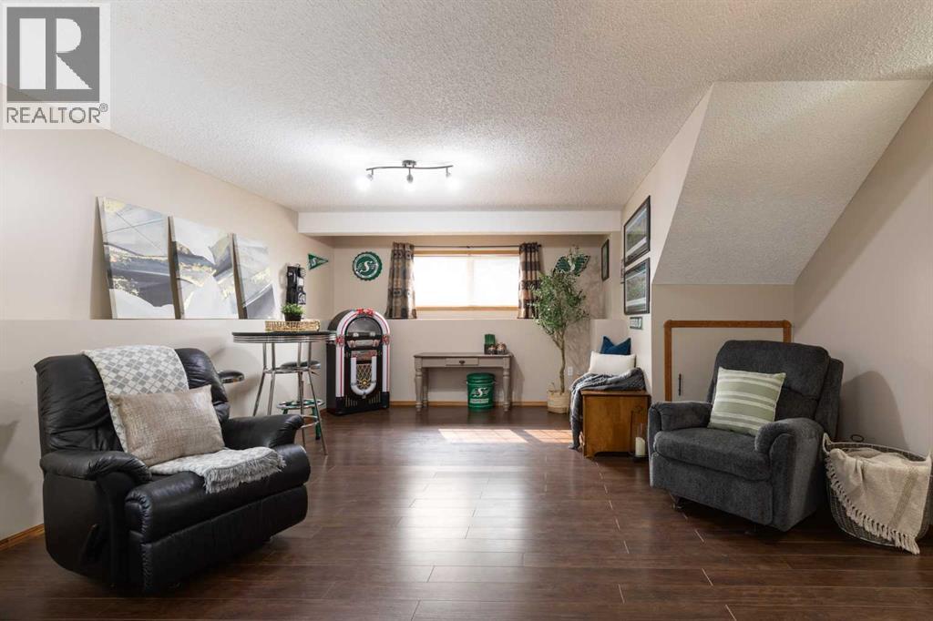 2377 Hawthorne Avenue NE - Image 28