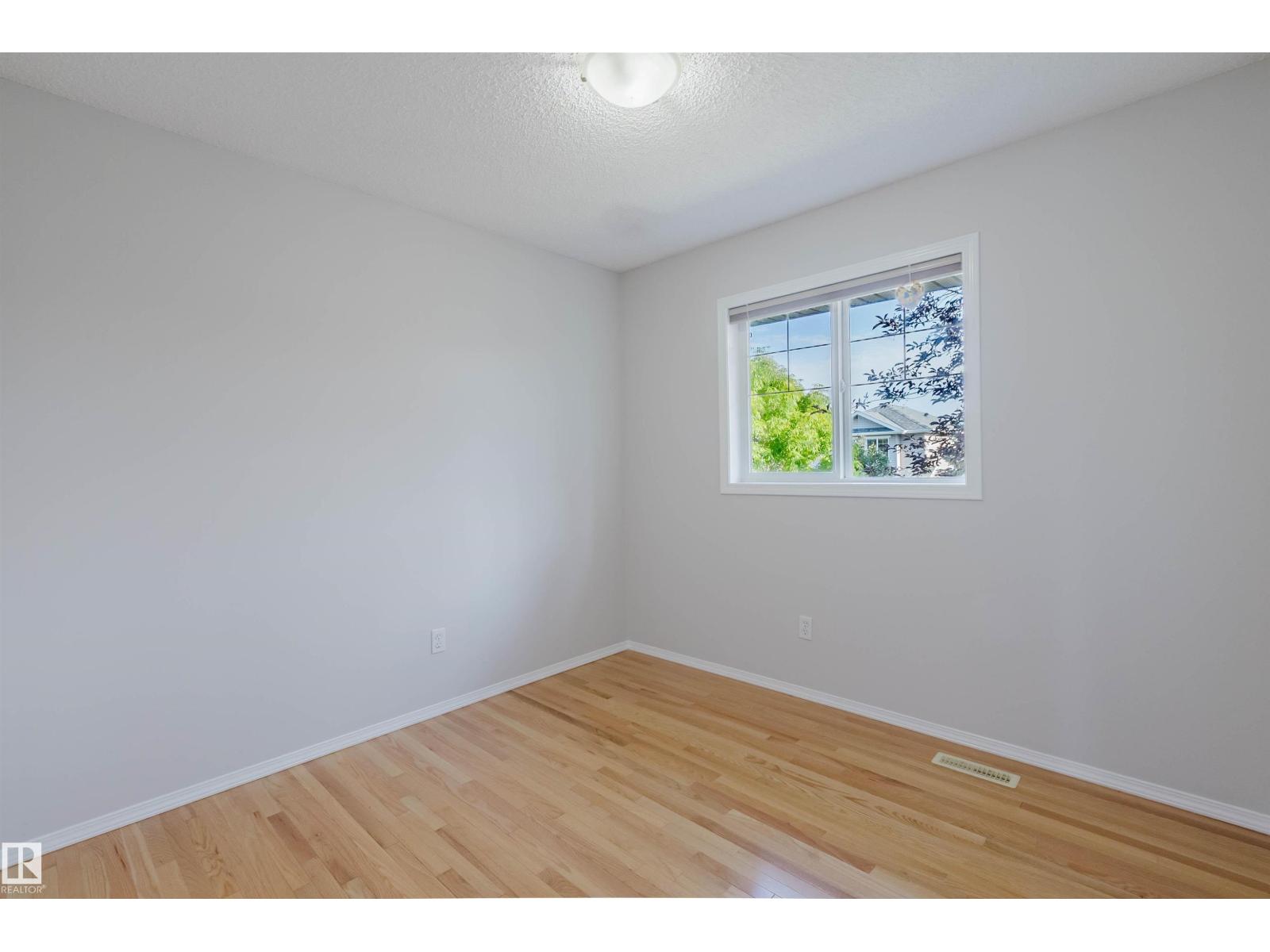 21332 89 AV NW - Image 17