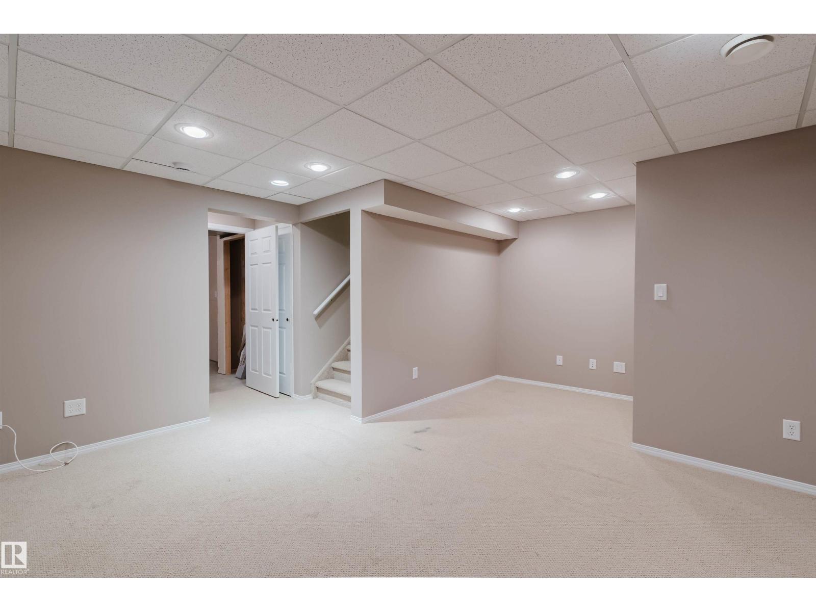 21332 89 AV NW - Image 22