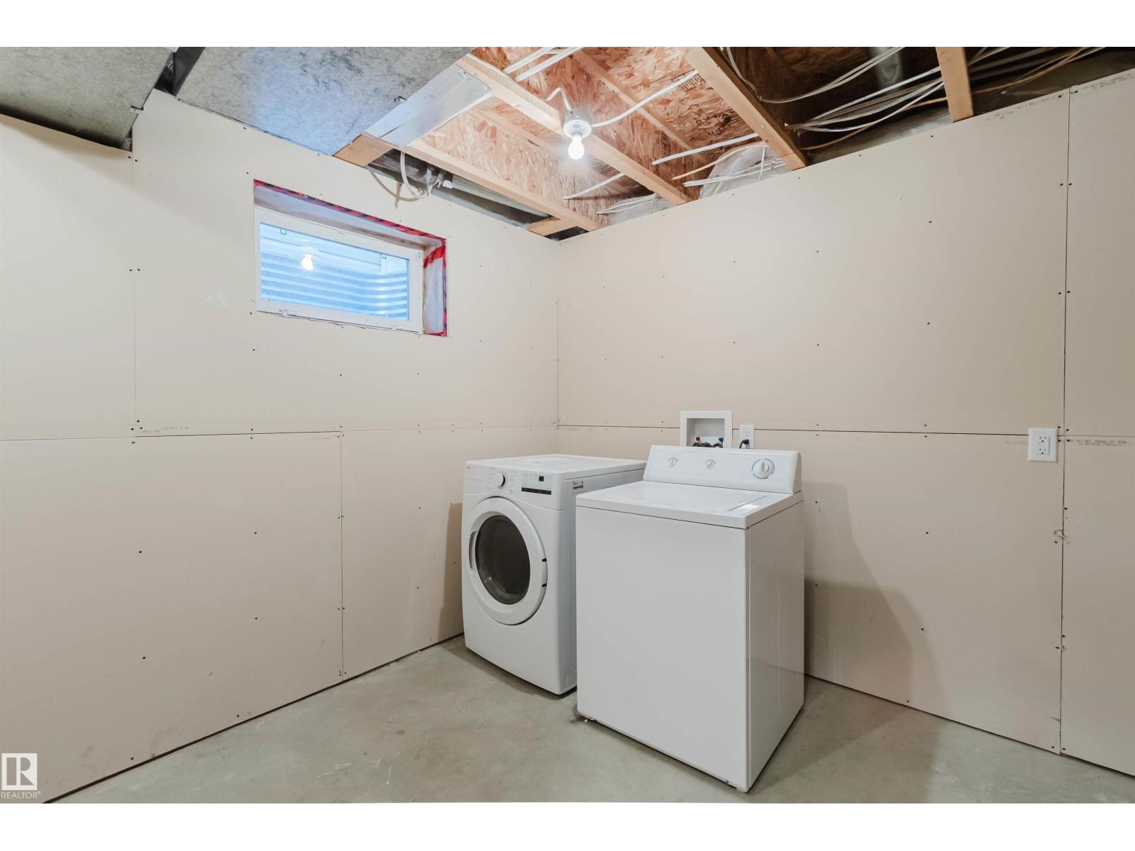 21332 89 AV NW - Image 24