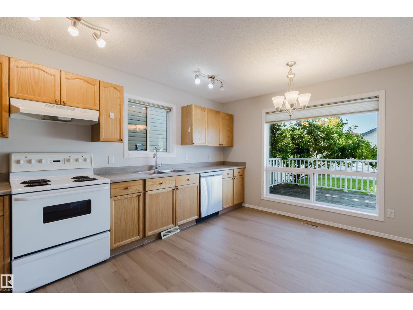 21332 89 AV NW - Image 8