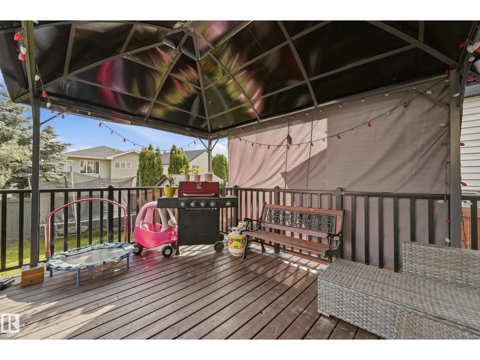 22135 96 AV NW - 41