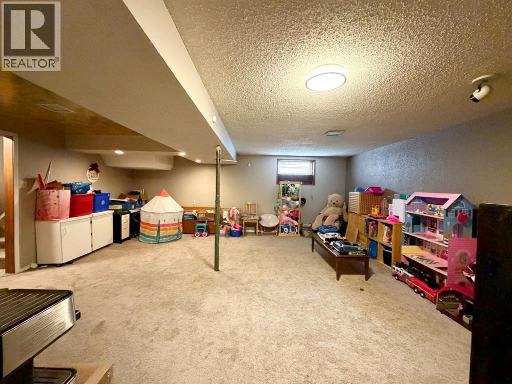 5746 9 Avenue - Image 33